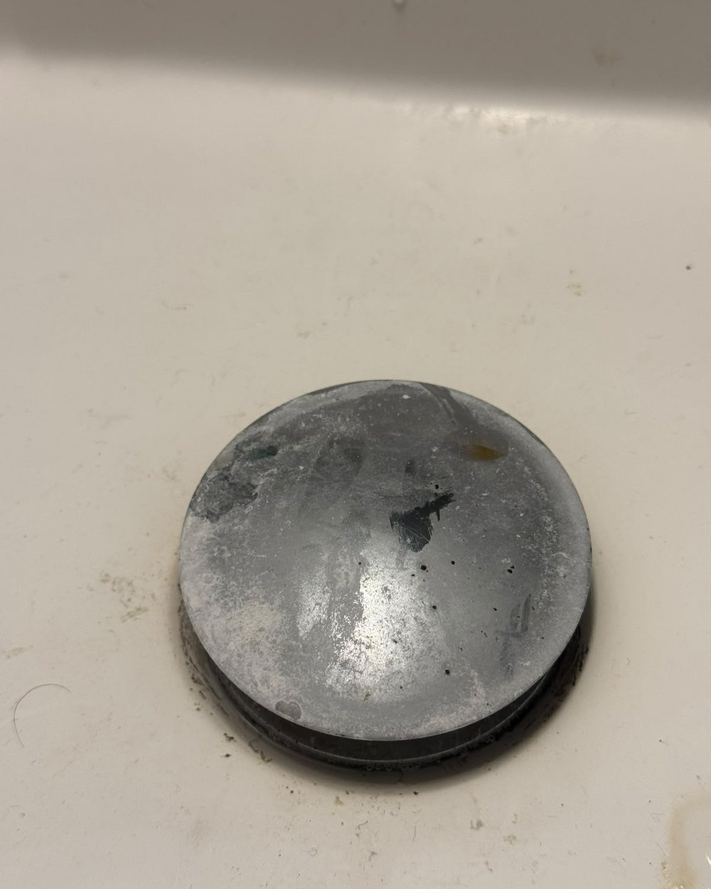 Tapón del lavamanos antes del servicio